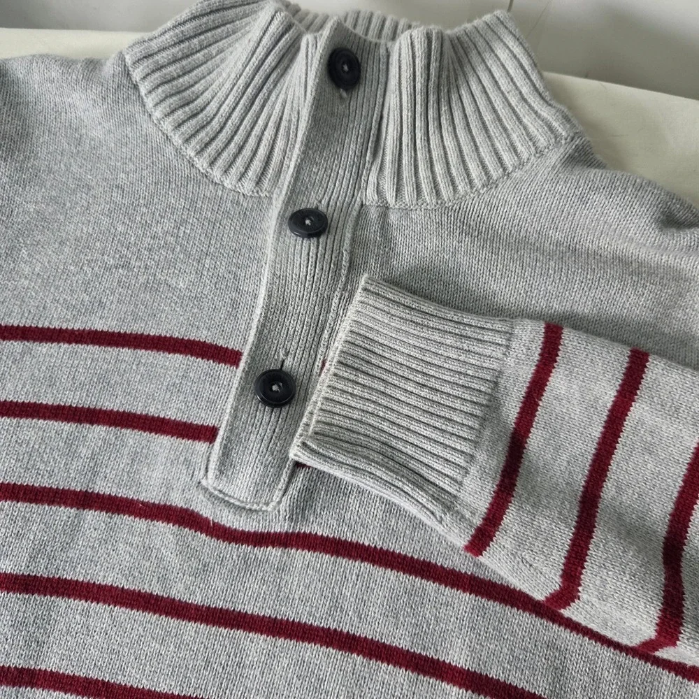 American Eagle Mens Athletic Fit Striped Mock Neck Button Zip Sweater Grey Large